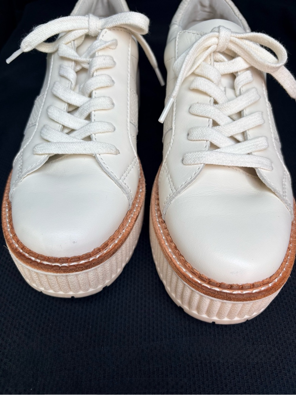 DV Dolce Vita Tiger Platform Lace-Up Sneakers White - Size 8
